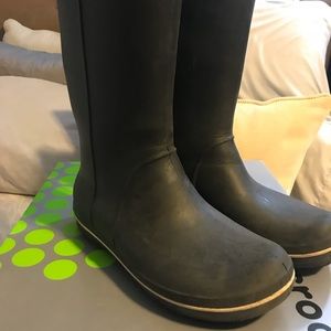 Crocs rain boots